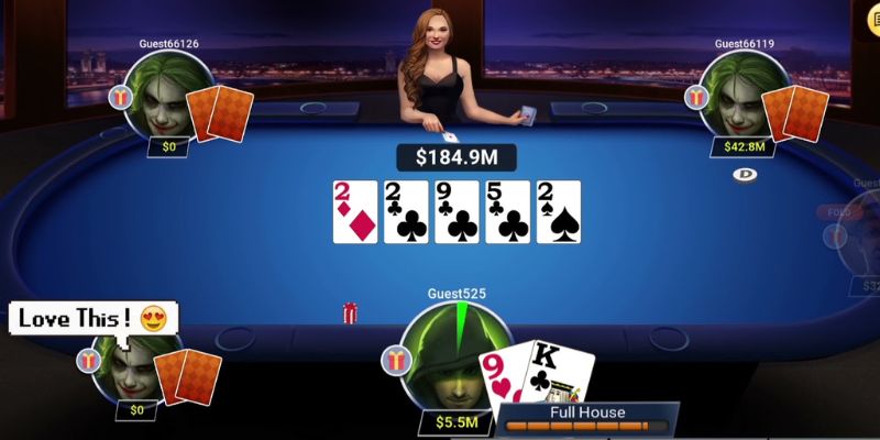 Những người tham gia chơi Poker phải trải qua 4 vòng thi đấu